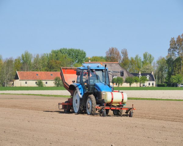 Wie de Elfstedenroute fietst of vaart maakt ook kennis met hoogstaande landbouw